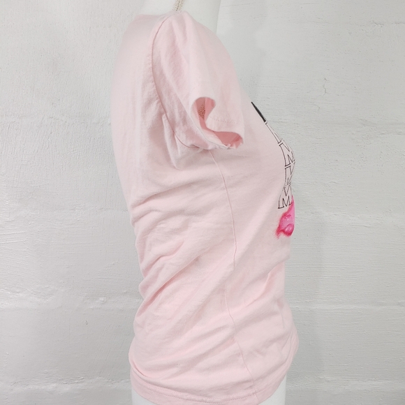 Mötley Crüe Women's Short Sleeve Pink Tee - Picture 9 of 14